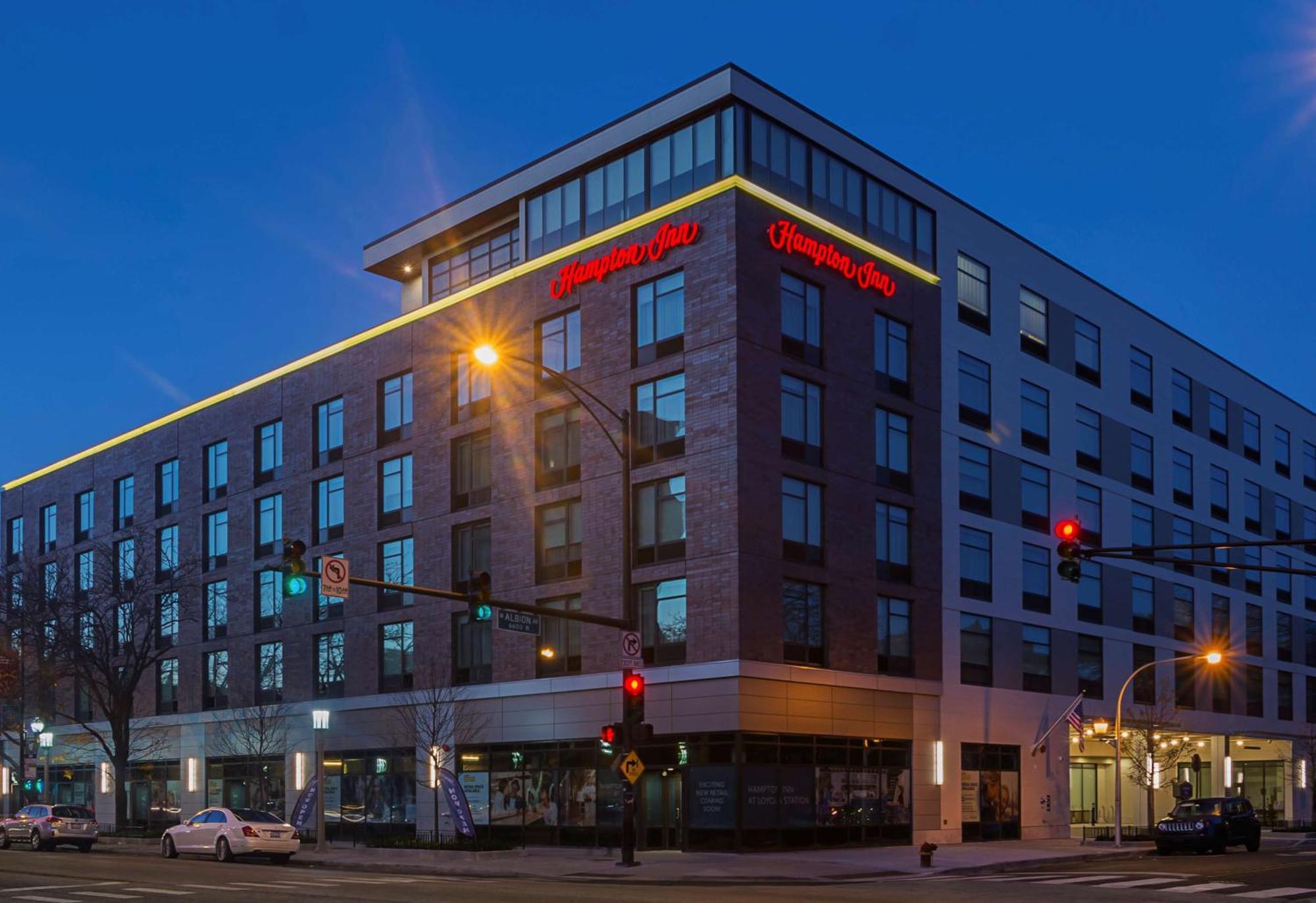 Hampton Inn Chicago North-Loyola Station, Il Exterior photo