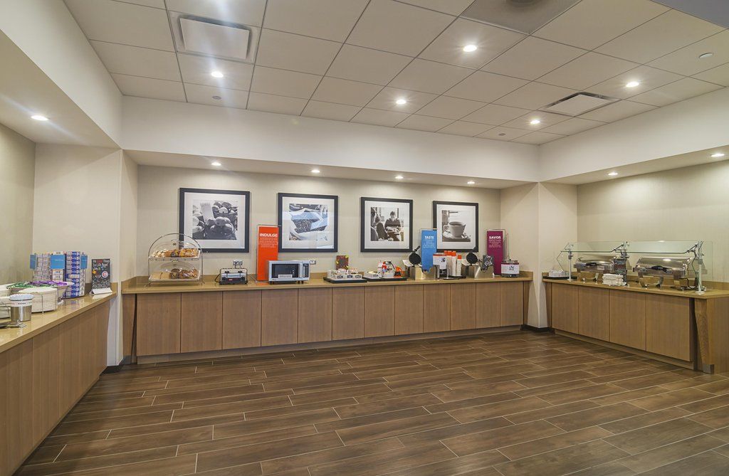 Hampton Inn Chicago North-Loyola Station, Il Exterior photo